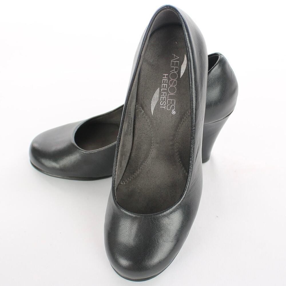 Aerosoles Black HeelRest Leather Pumps - Black